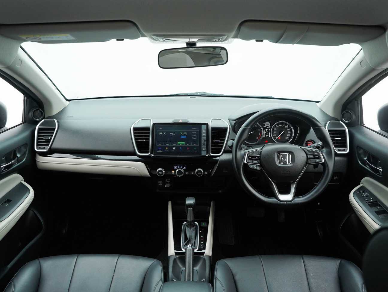 used 2022 Honda City V 1.5