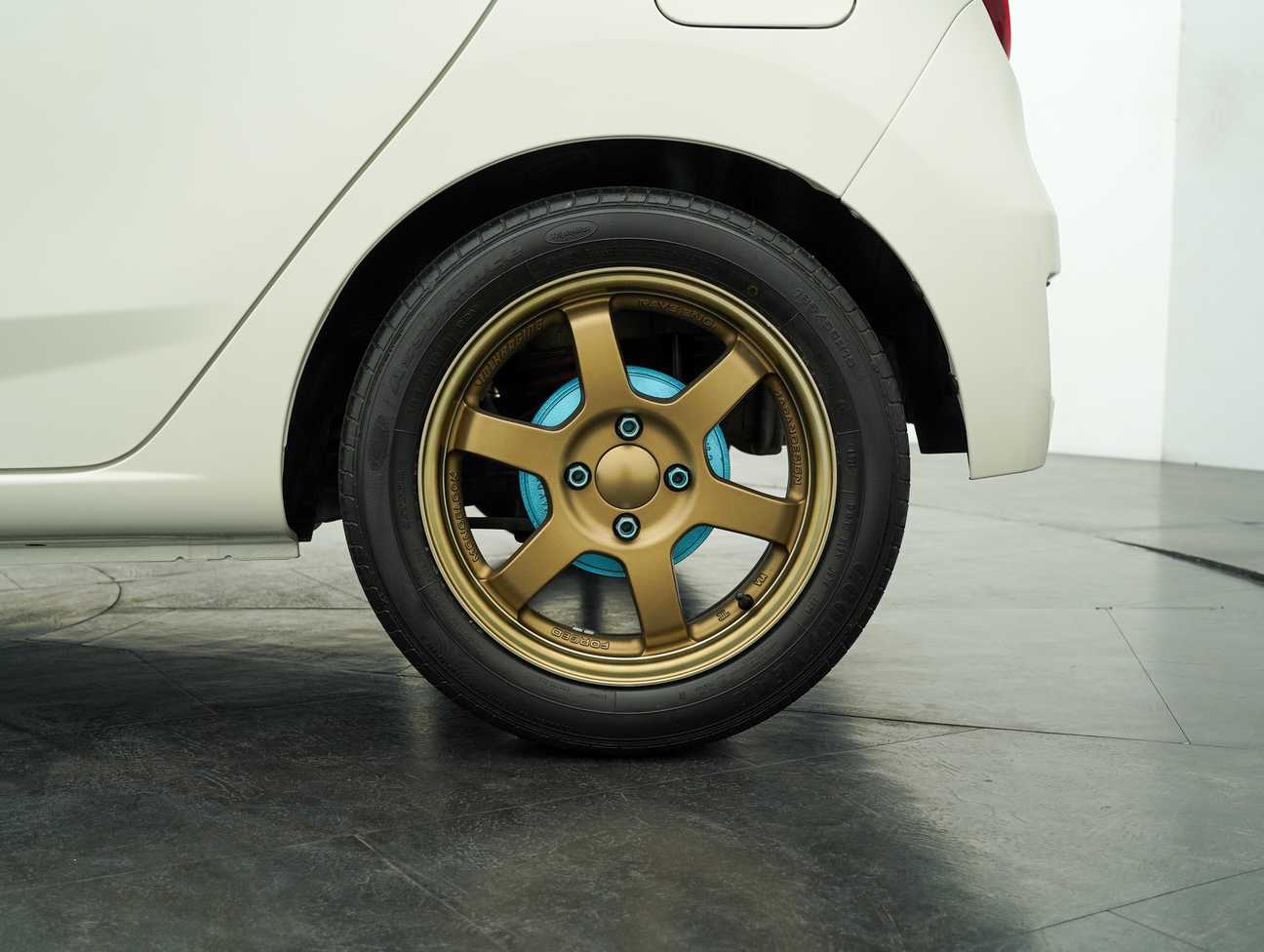 terpakai 2016 Perodua AXIA G 1.0