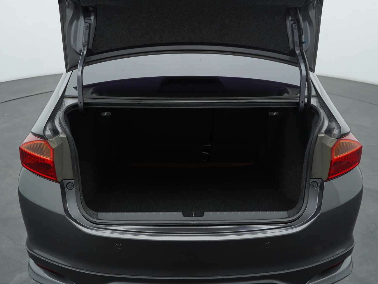 used 2015 Honda City V 1.5