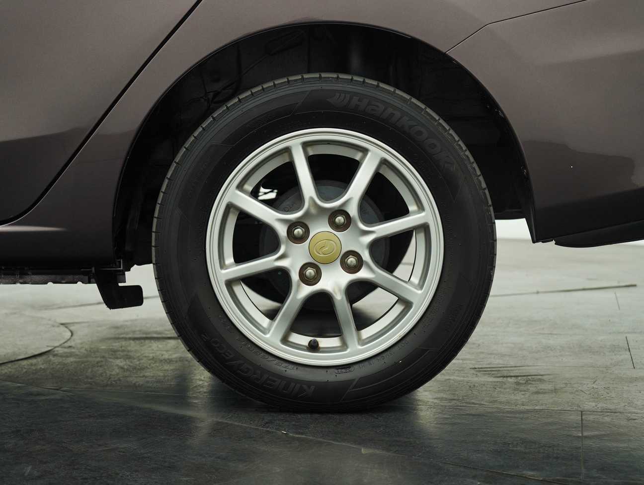 terpakai 2017 Perodua Bezza X Premium 1.3