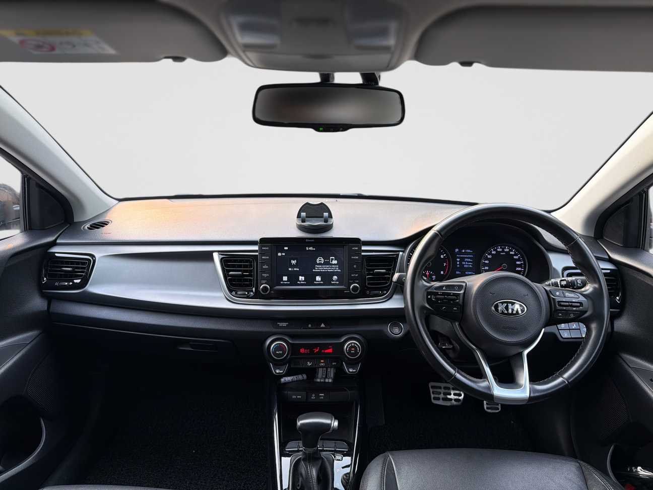 terpakai 2018 Kia Rio EX 1.4