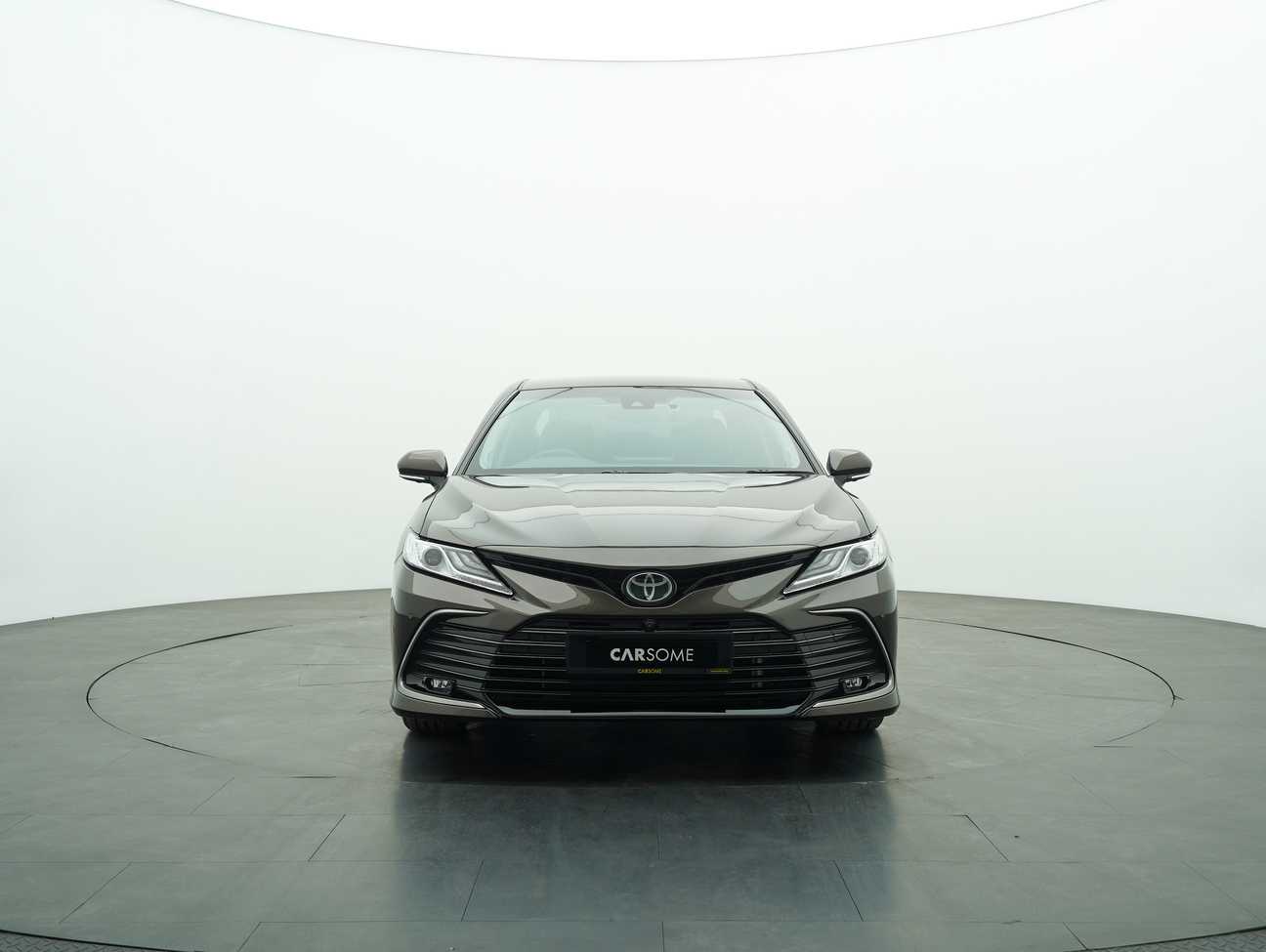 used 2023 Toyota Camry V 2.5