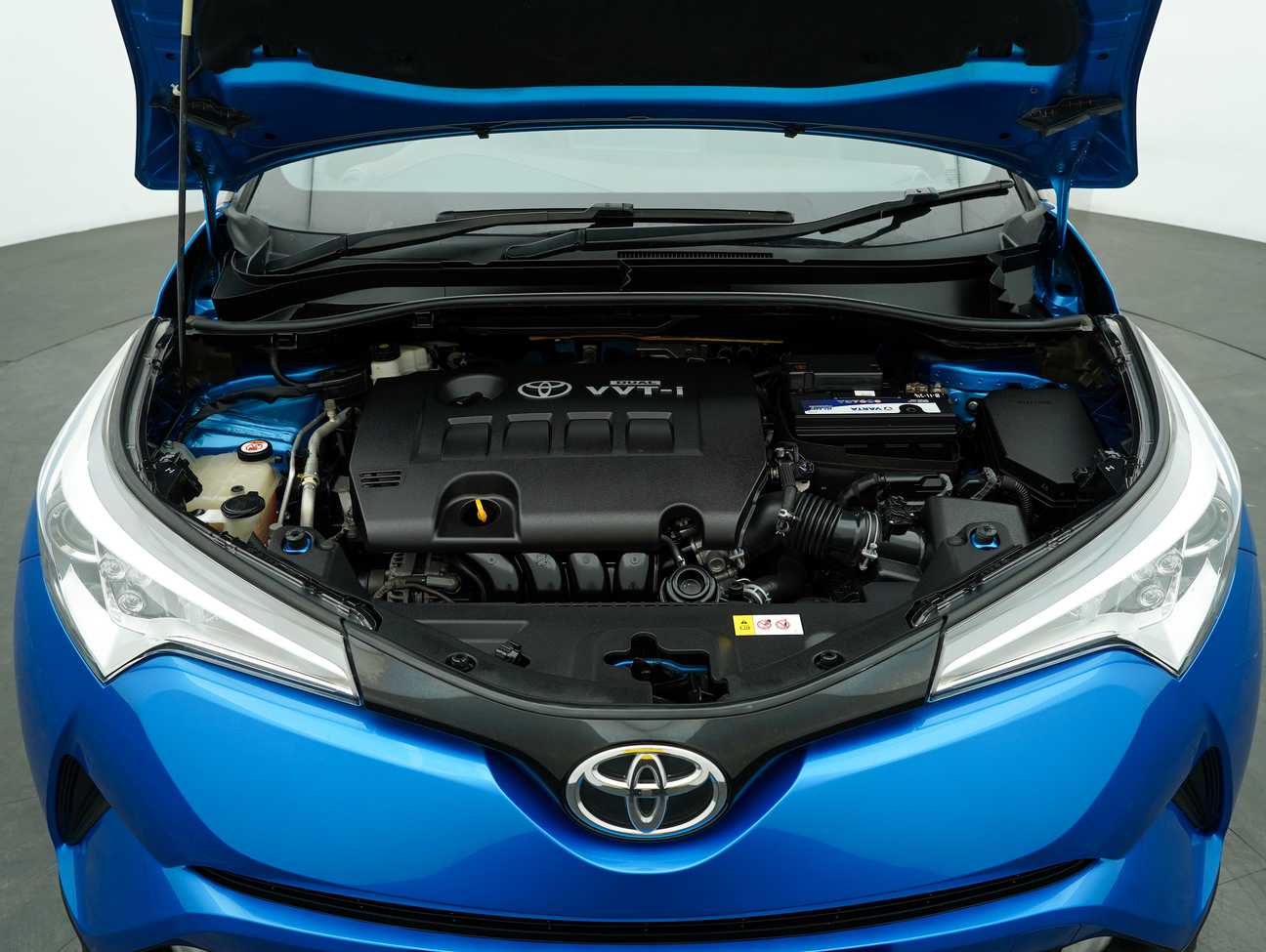 used 2018 Toyota C-HR  1.8