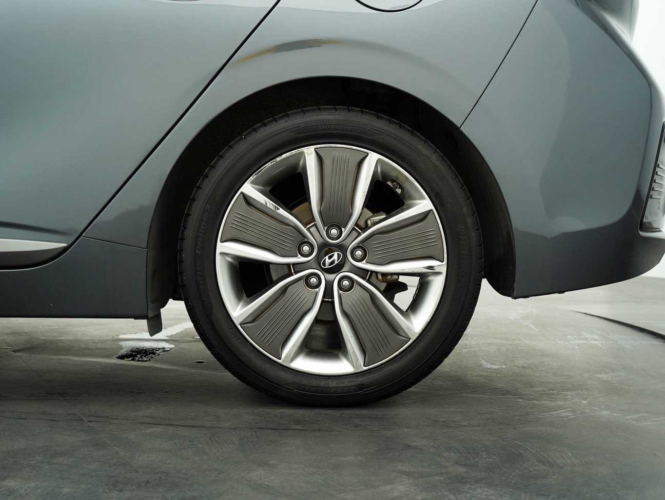 used 2017 Hyundai Ioniq Hybrid BlueDrive HEV 1.6