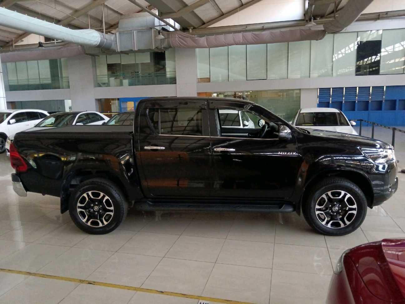 used 2023 Toyota Hilux V Dual Cab 2.4
