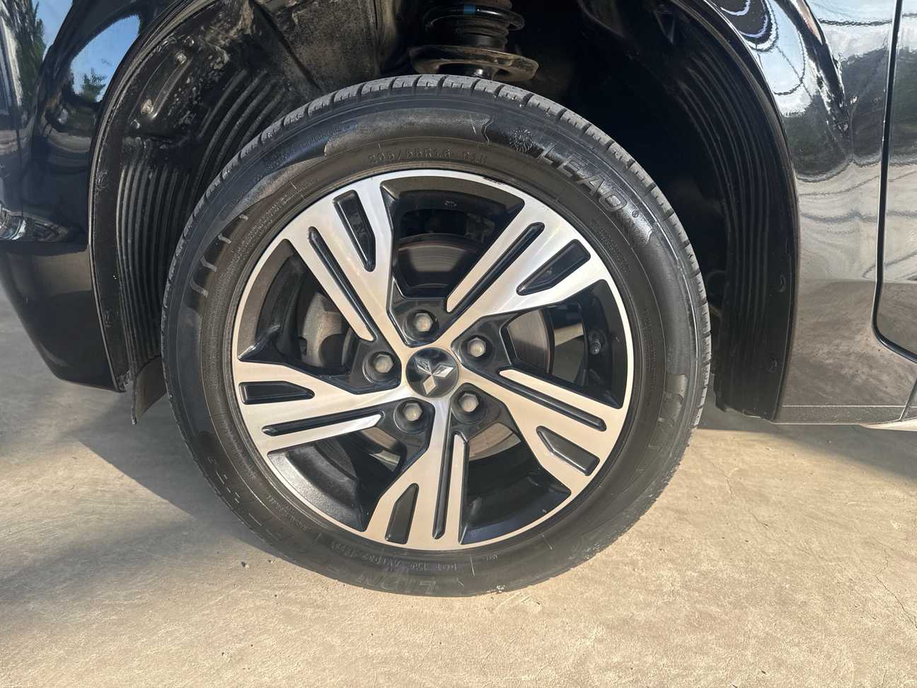 used 2021 Mitsubishi Xpander  1.5