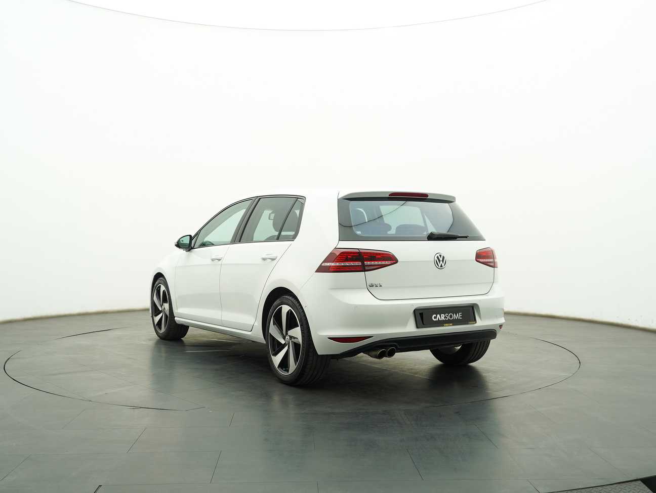 used 2016 Volkswagen Golf TSI Highline 1.4