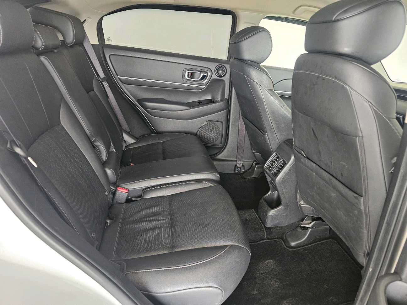 used 2023 Honda HR-V V 1.5