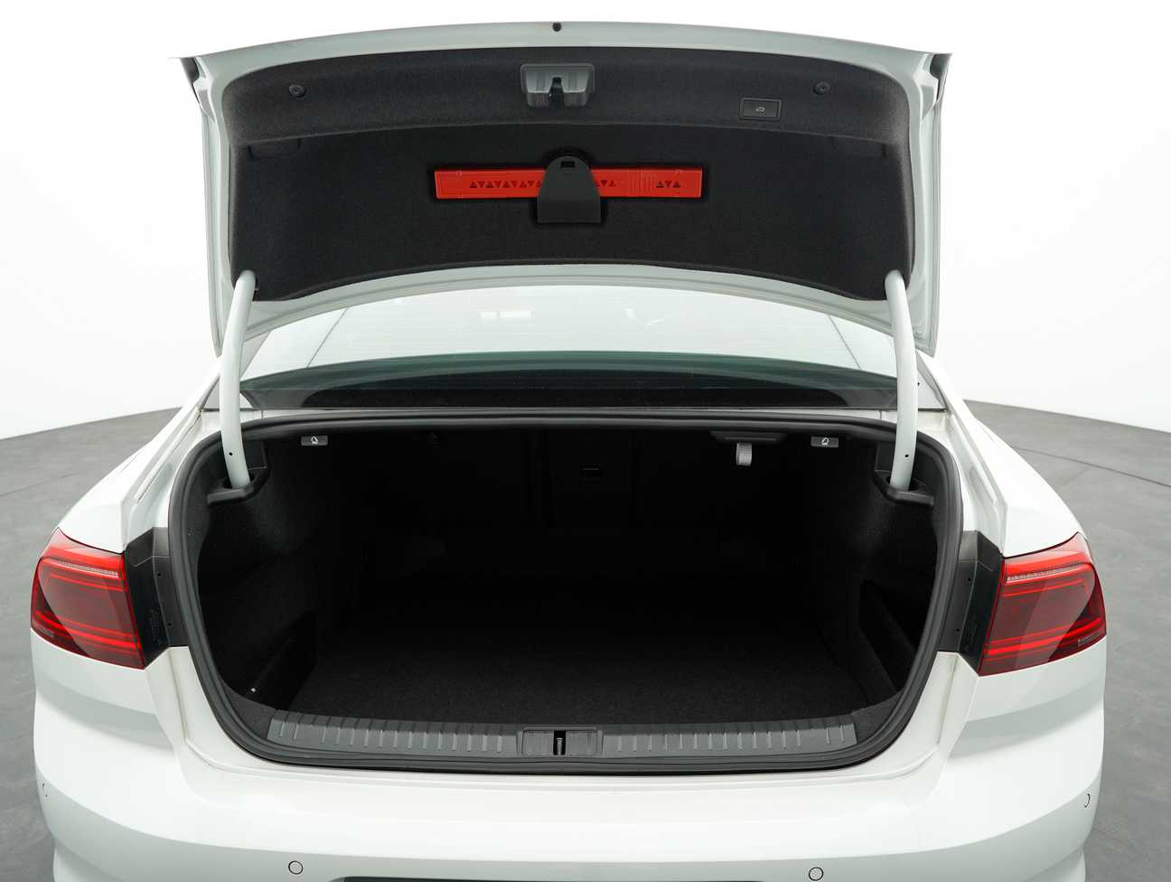 used 2020 Volkswagen PASSAT ELEGANCE 2.0