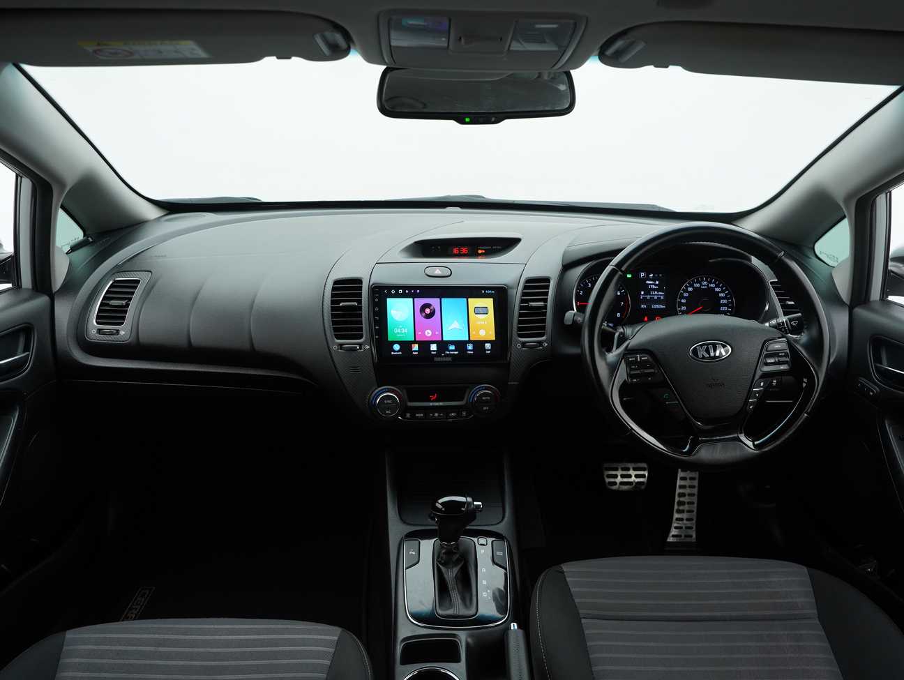 terpakai 2017 Kia Cerato K3 1.6