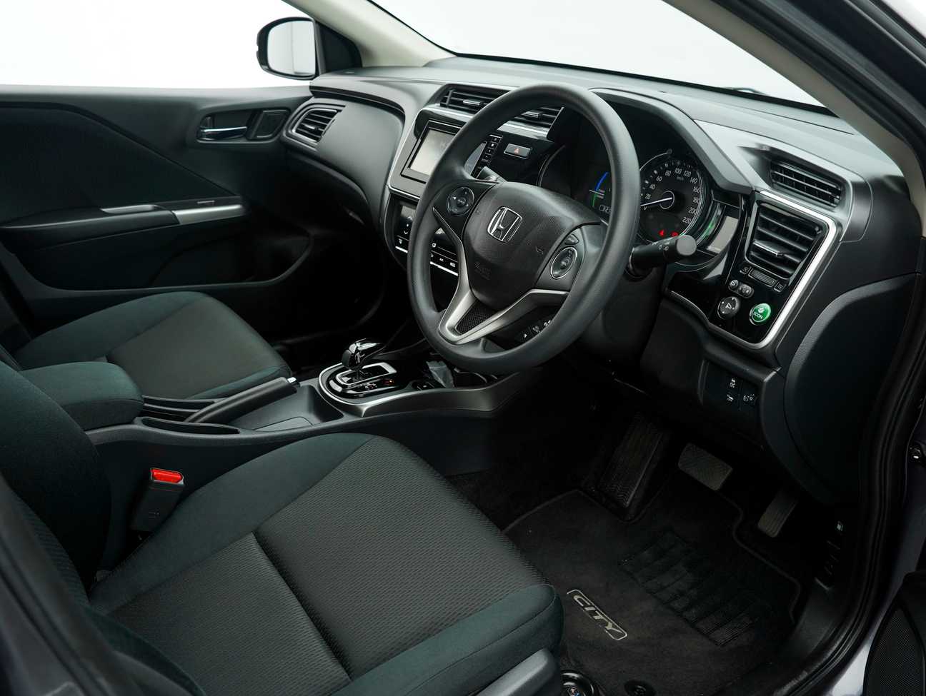 used 2018 Honda CITY HYBRID 1.5