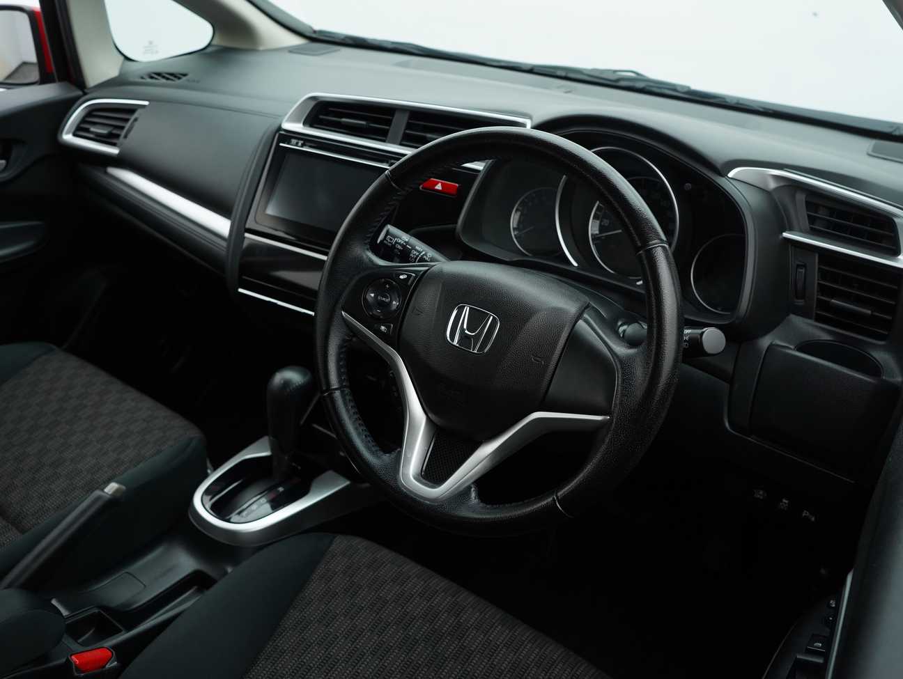 used 2016 Honda Jazz V 1.5