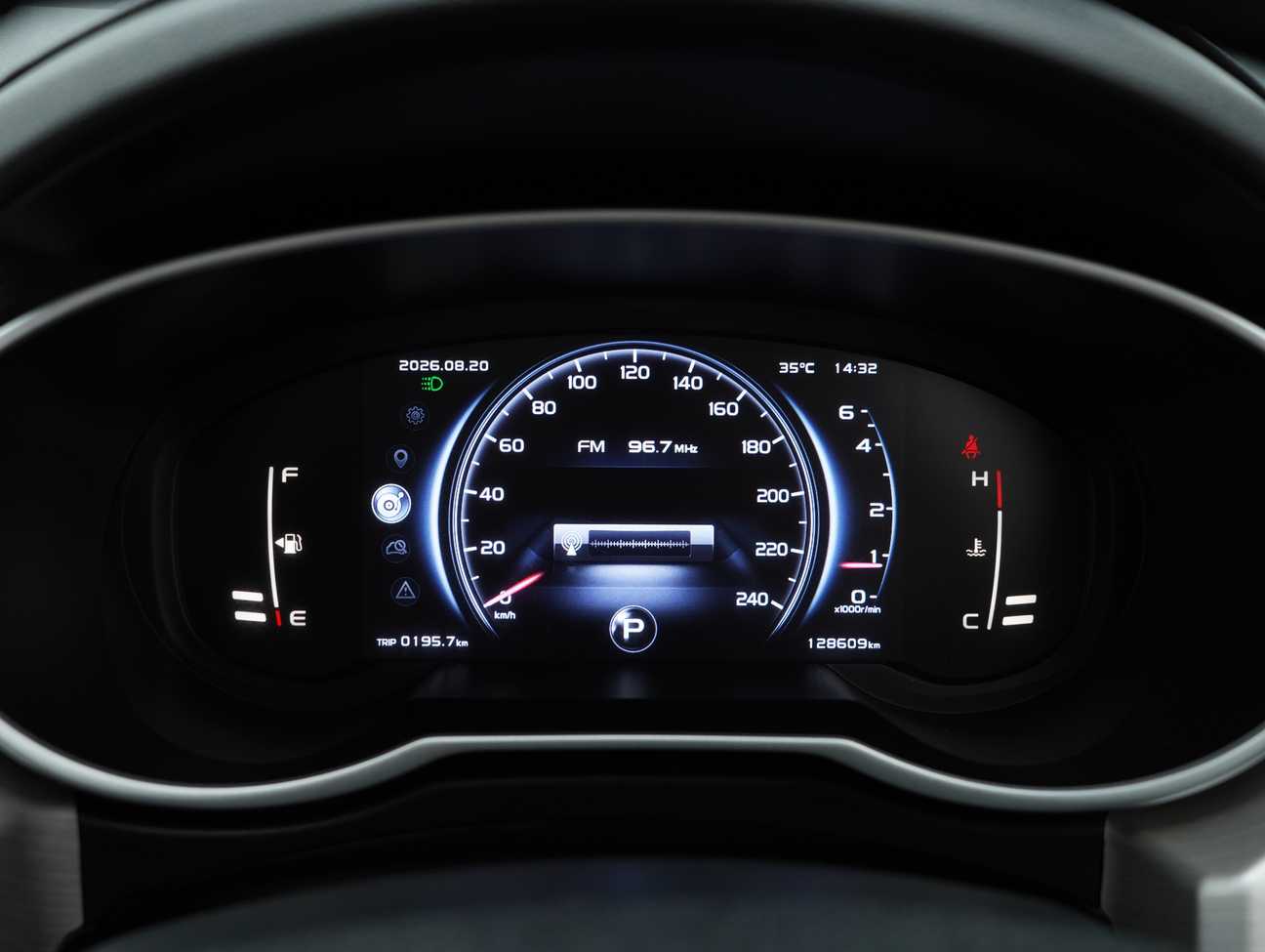 used 2019 Proton X70 Premium 1.8