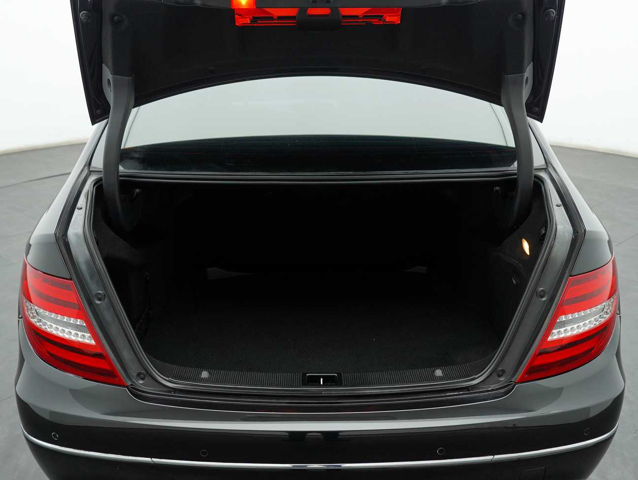 used 2014 Mercedes-Benz C200 Avantgarde CGI 1.8