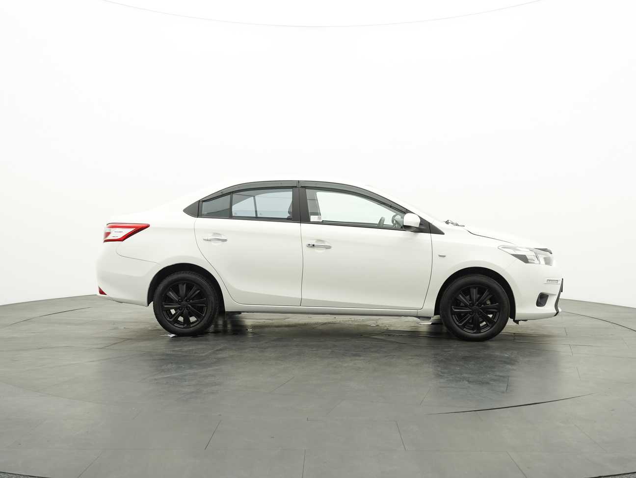 used 2018 Toyota Vios J 1.5