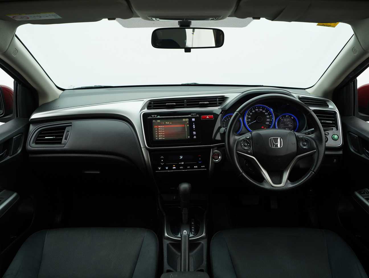 used 2015 Honda City V 1.5