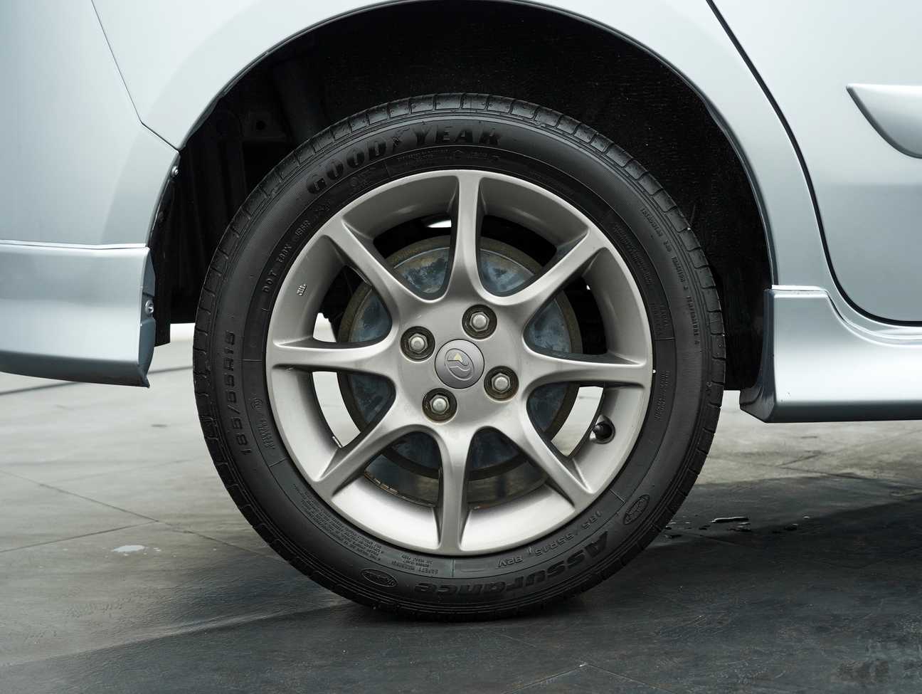 terpakai 2015 Perodua Alza SE 1.5