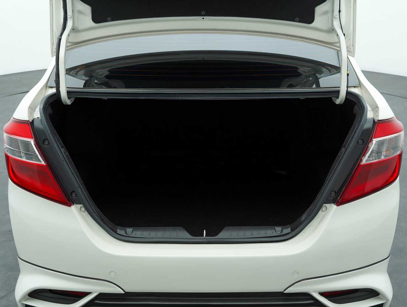 terpakai 2016 Perodua Bezza Advance 1.3