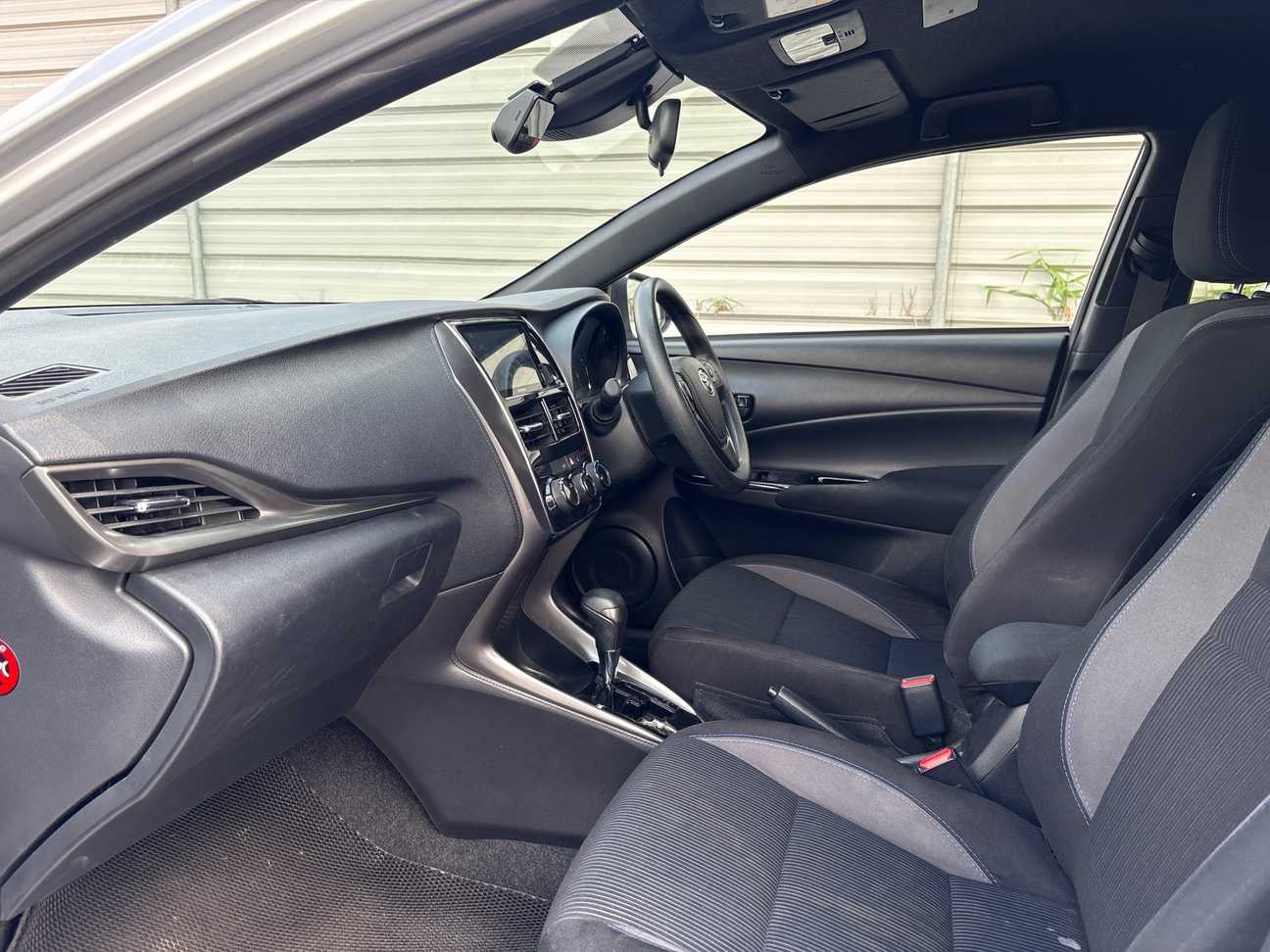 used 2022 Toyota Yaris E 1.5