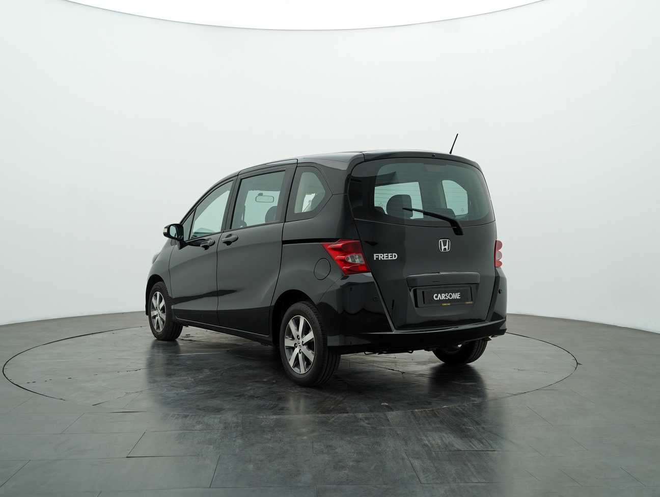 used 2010 Honda Freed E 1.5