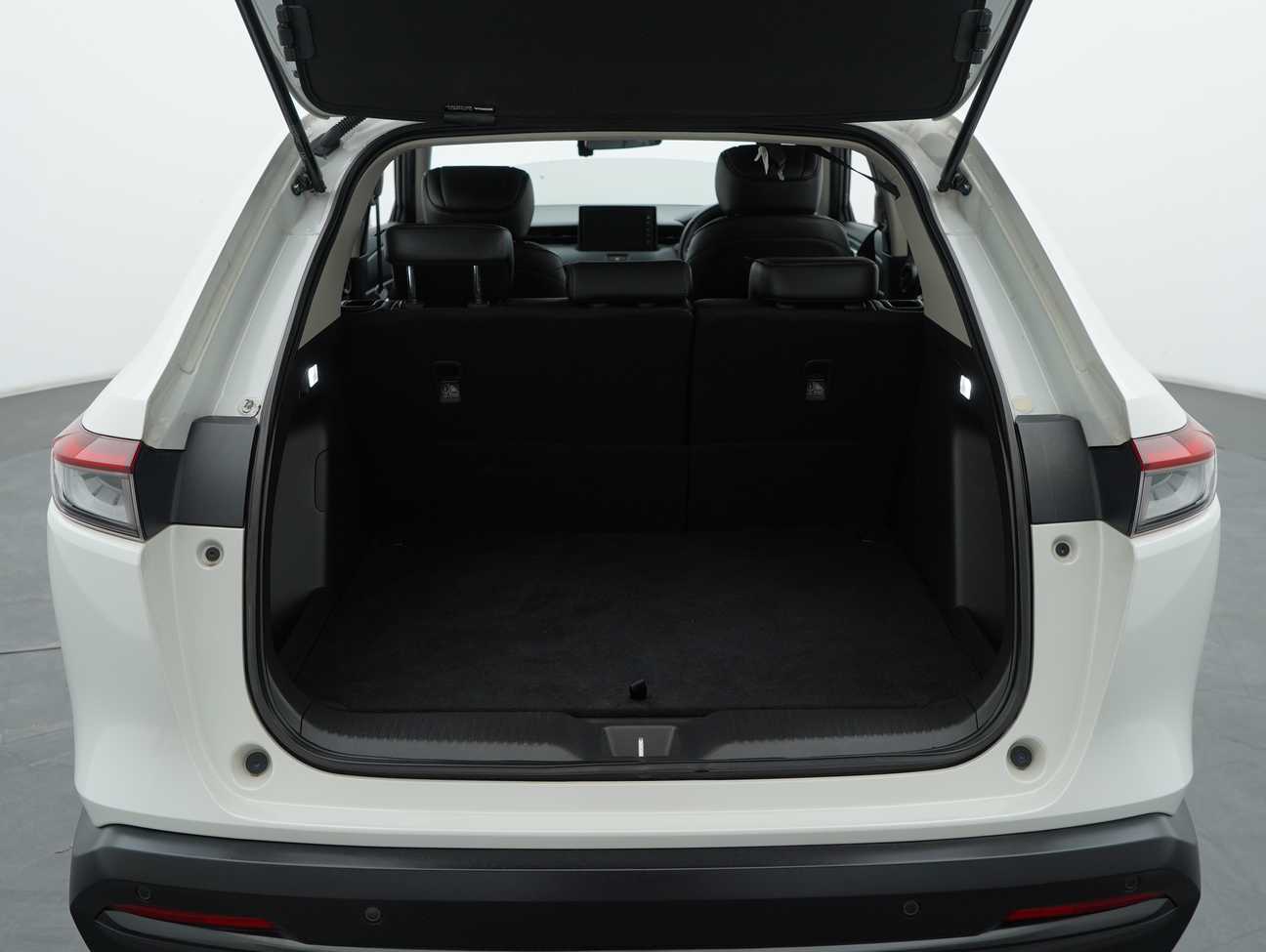 terpakai 2023 Honda HR-V V 1.5