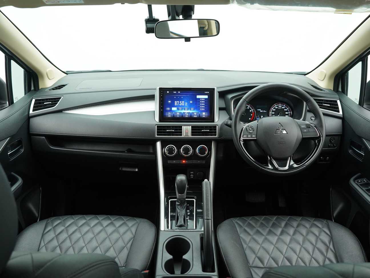 terpakai 2023 Mitsubishi Xpander  1.5