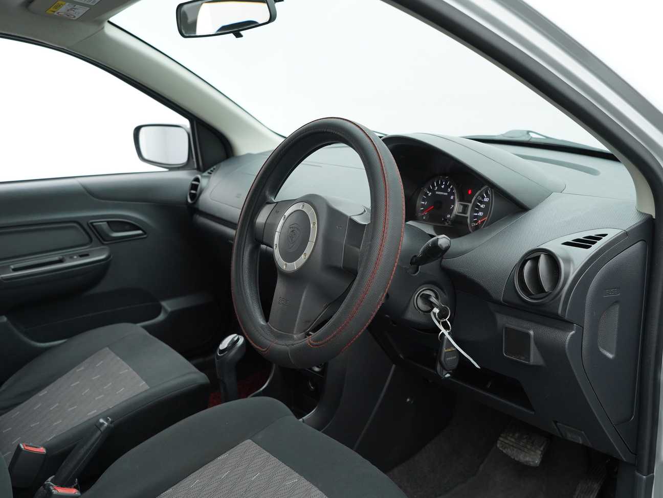 used 2015 Proton Saga FLX Plus 1.3