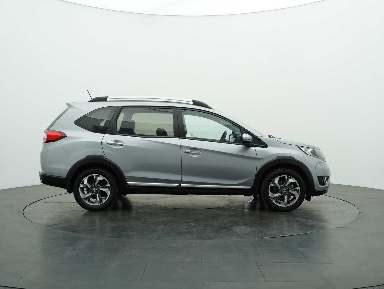 used 2019 Honda BR-V V 1.5