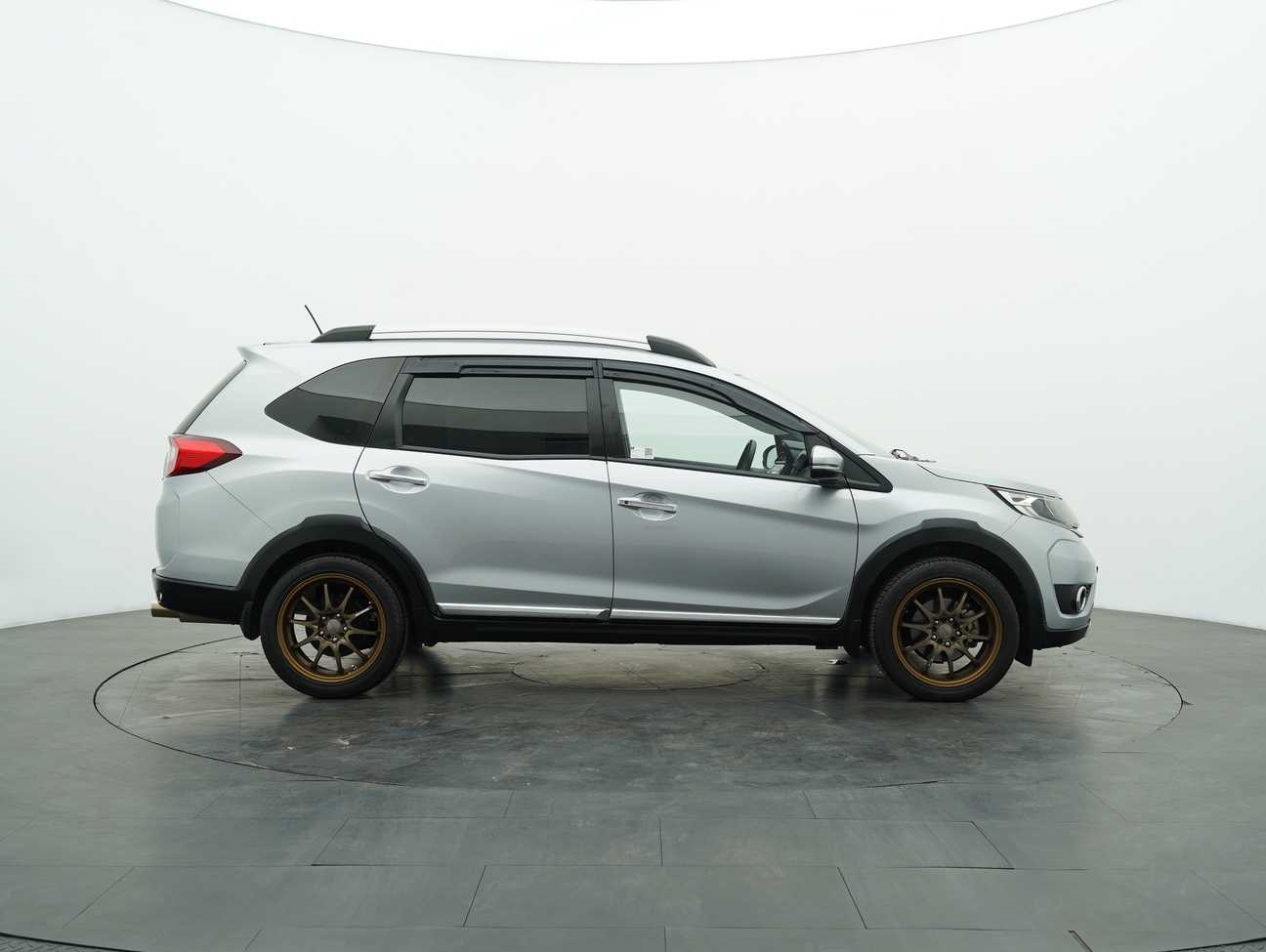 used 2017 Honda BR-V V 1.5