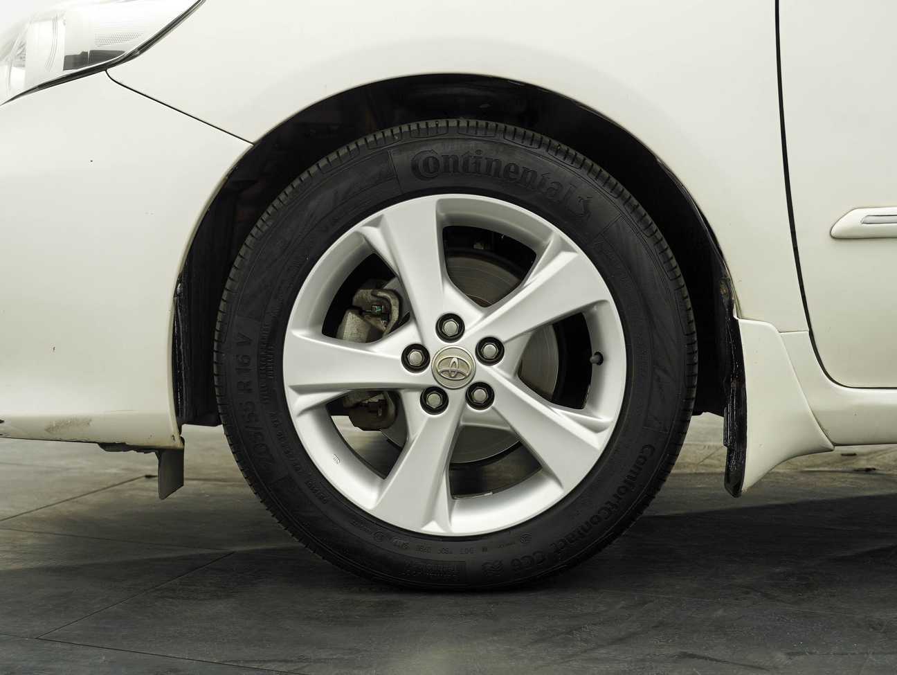 used 2011 Toyota Corolla Altis G 1.8