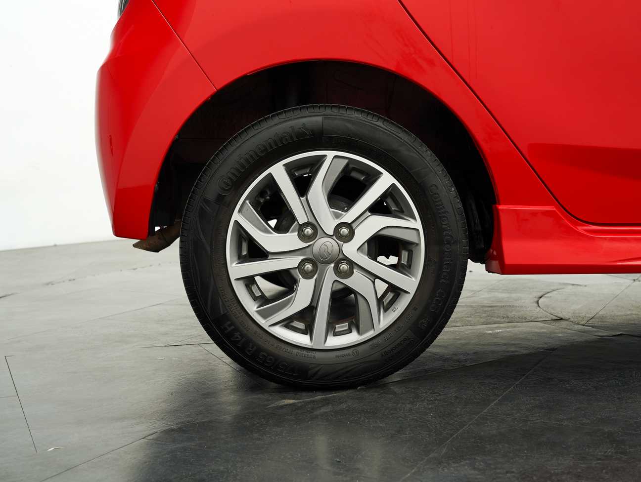 terpakai 2017 Perodua AXIA SE 1.0