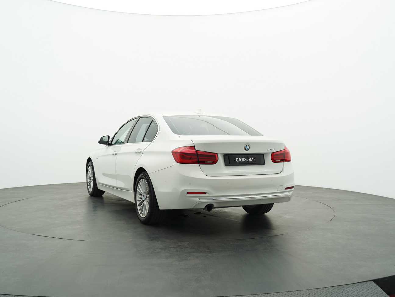 terpakai 2017 BMW 318i Luxury 1.5