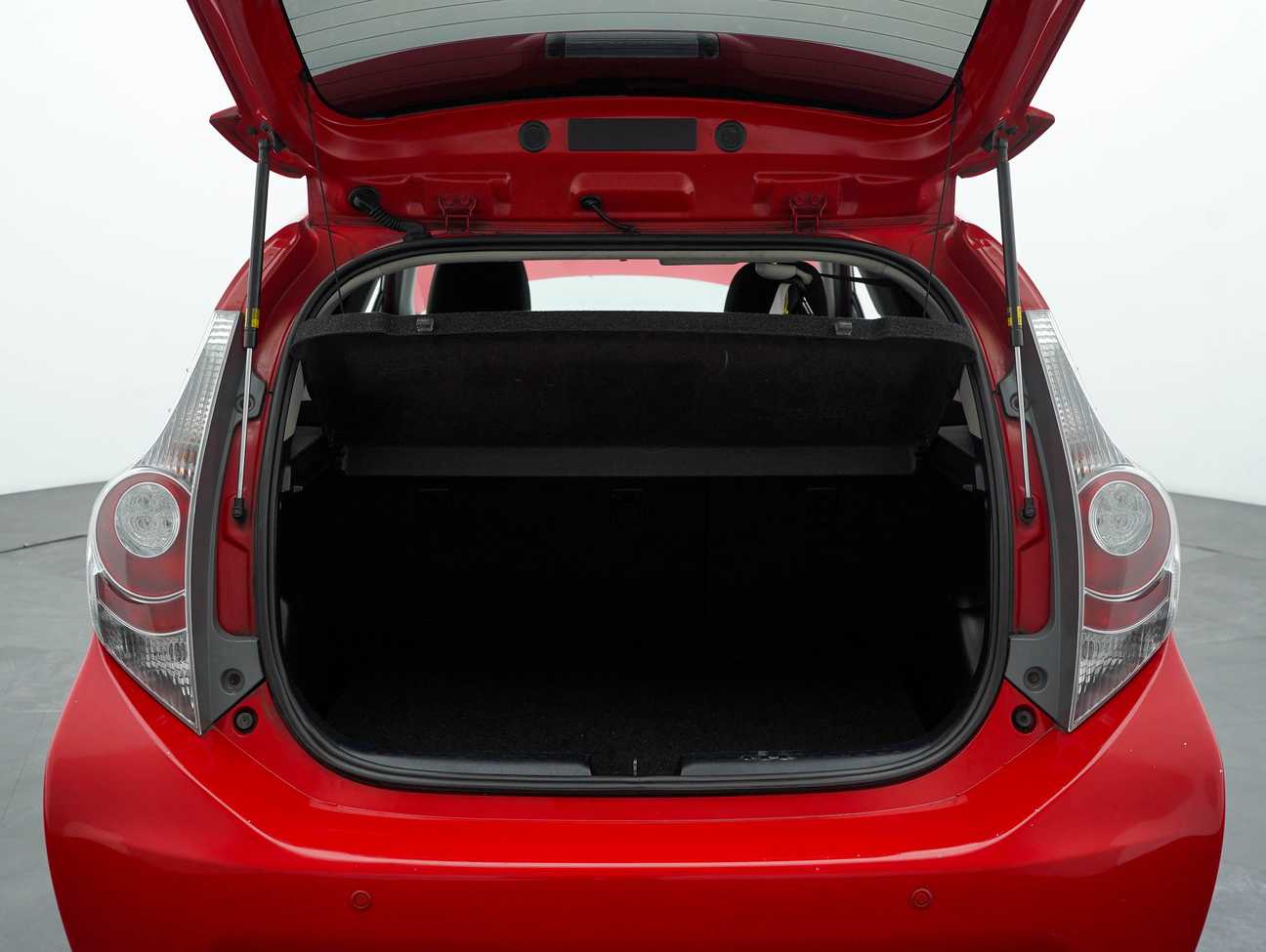 used 2012 Toyota Prius C Hybrid 1.5