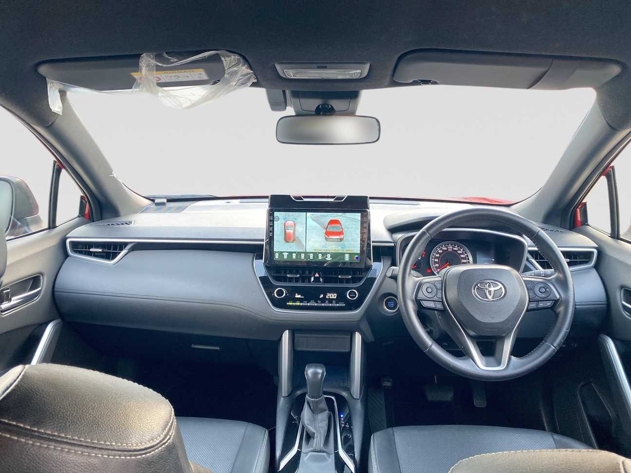 used 2022 Toyota Corolla Cross V 1.8