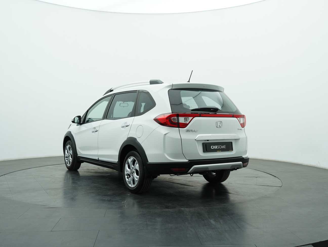 used 2018 Honda BR-V V 1.5