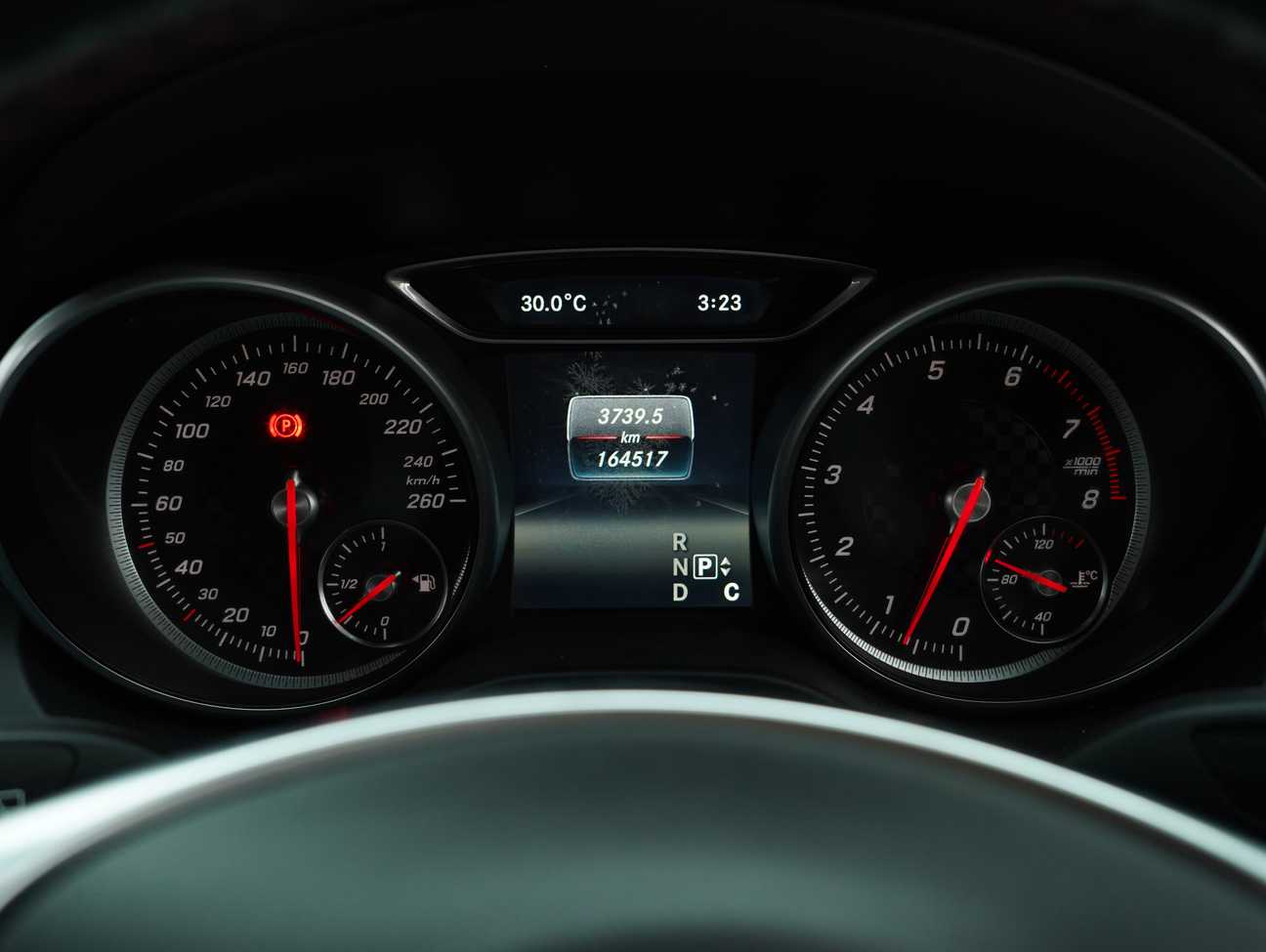 terpakai 2016 Mercedes-Benz A200  1.6