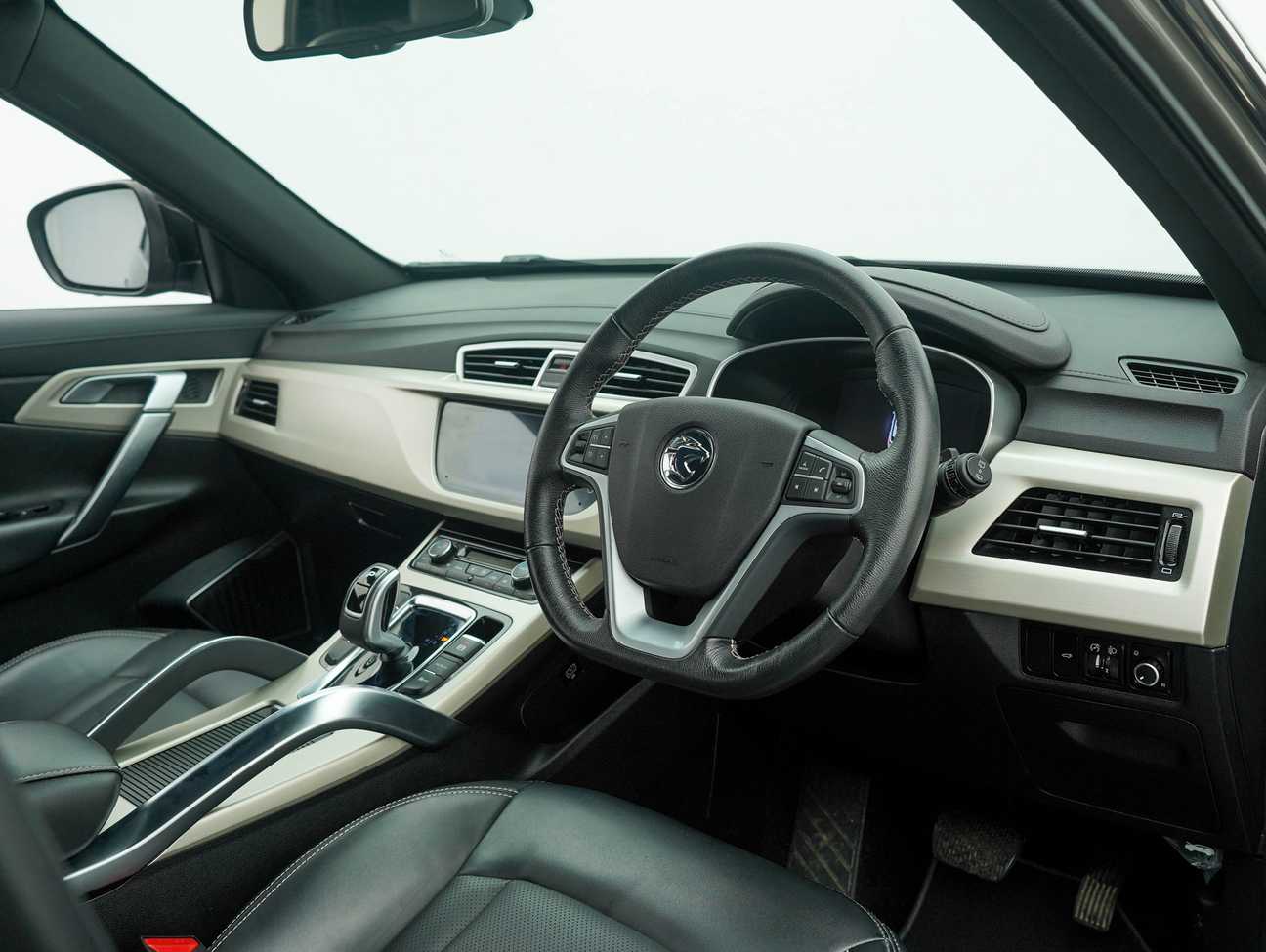 terpakai 2022 Proton X70 Executive 1.5