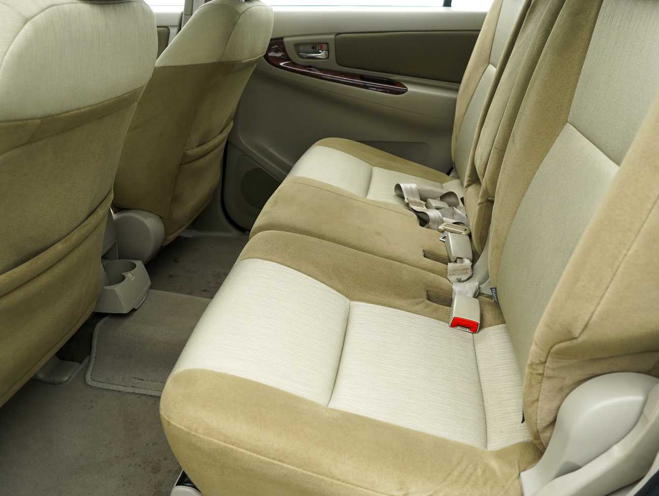 used 2016 Toyota Innova G 2.0