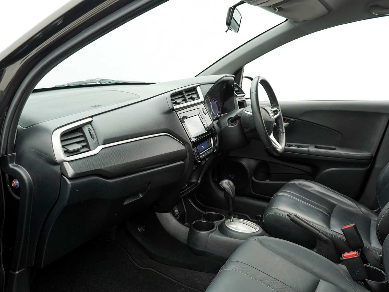 used 2018 Honda BR-V V 1.5