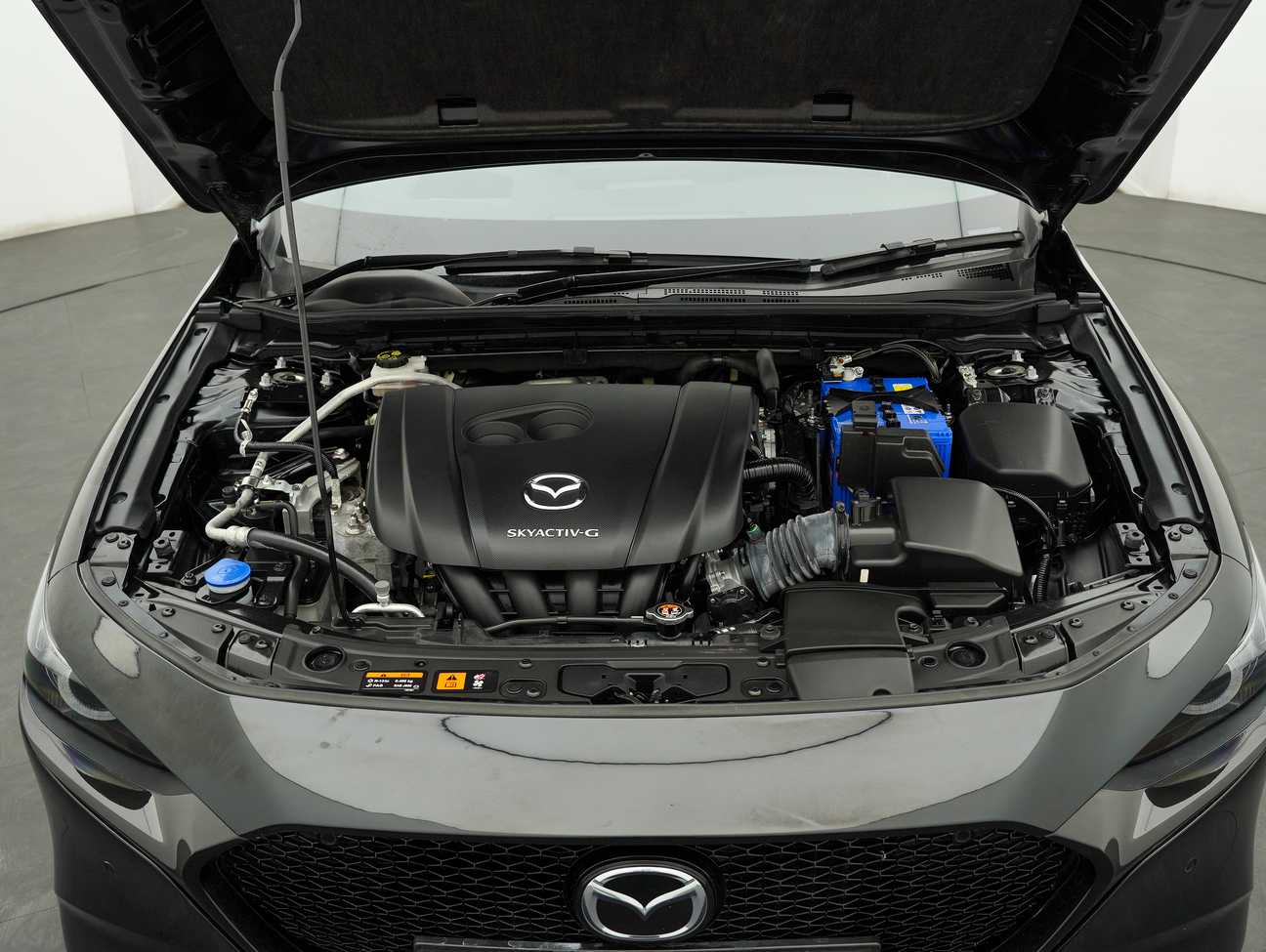 terpakai 2020 Mazda 3 SKYACTIV-G High Plus 2.0