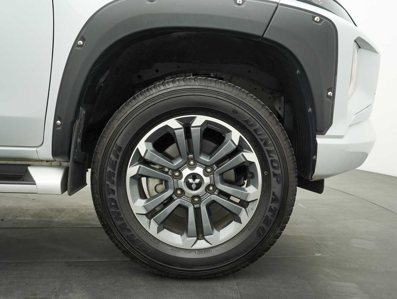 used 2021 Mitsubishi Triton VGT Premium Updated Spec Dual Cab 4X4 2.4