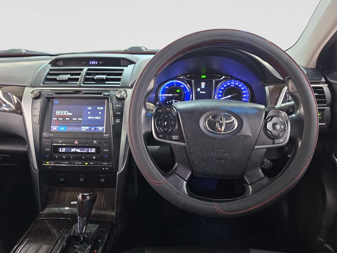 used 2016 Toyota Camry Hybrid Premium 2.5