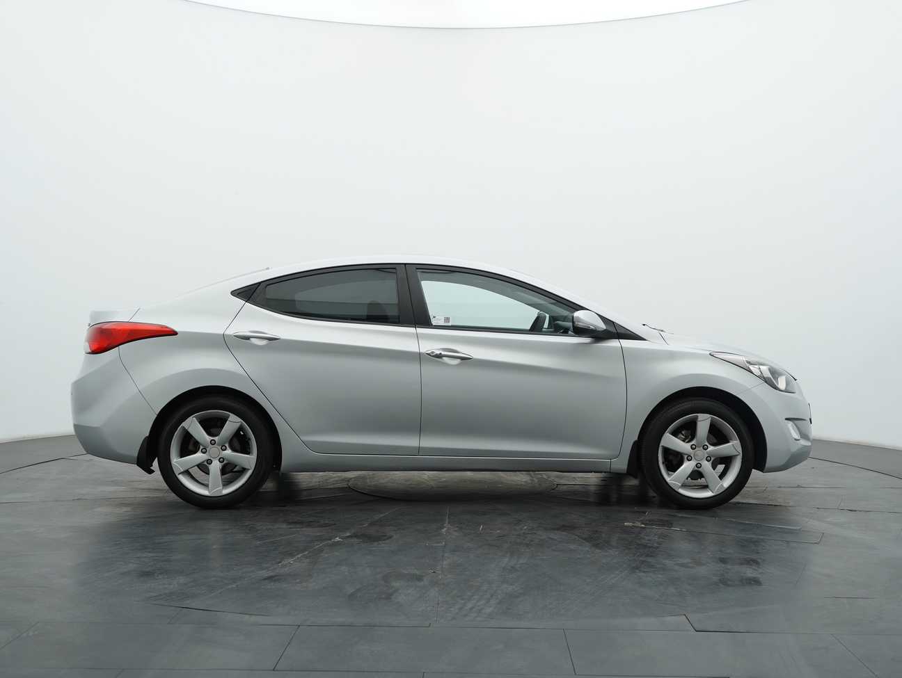 used 2012 Inokom Elantra Premium 1.8