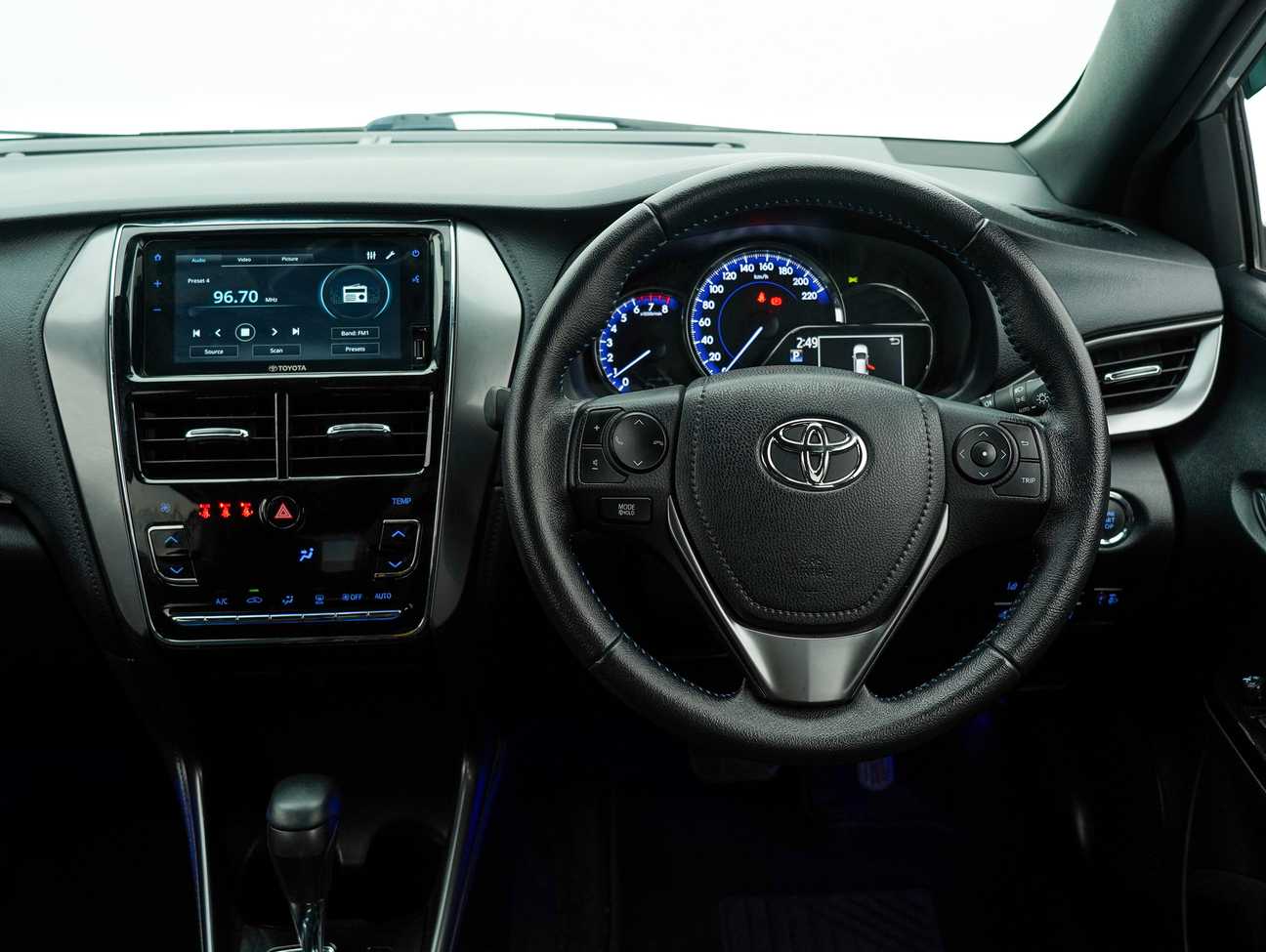 terpakai 2021 Toyota Yaris G 1.5