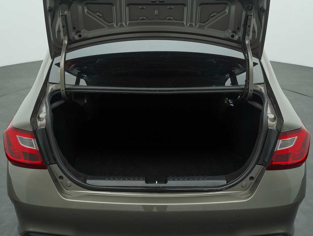 used 2023 Proton Saga Premium 1.3