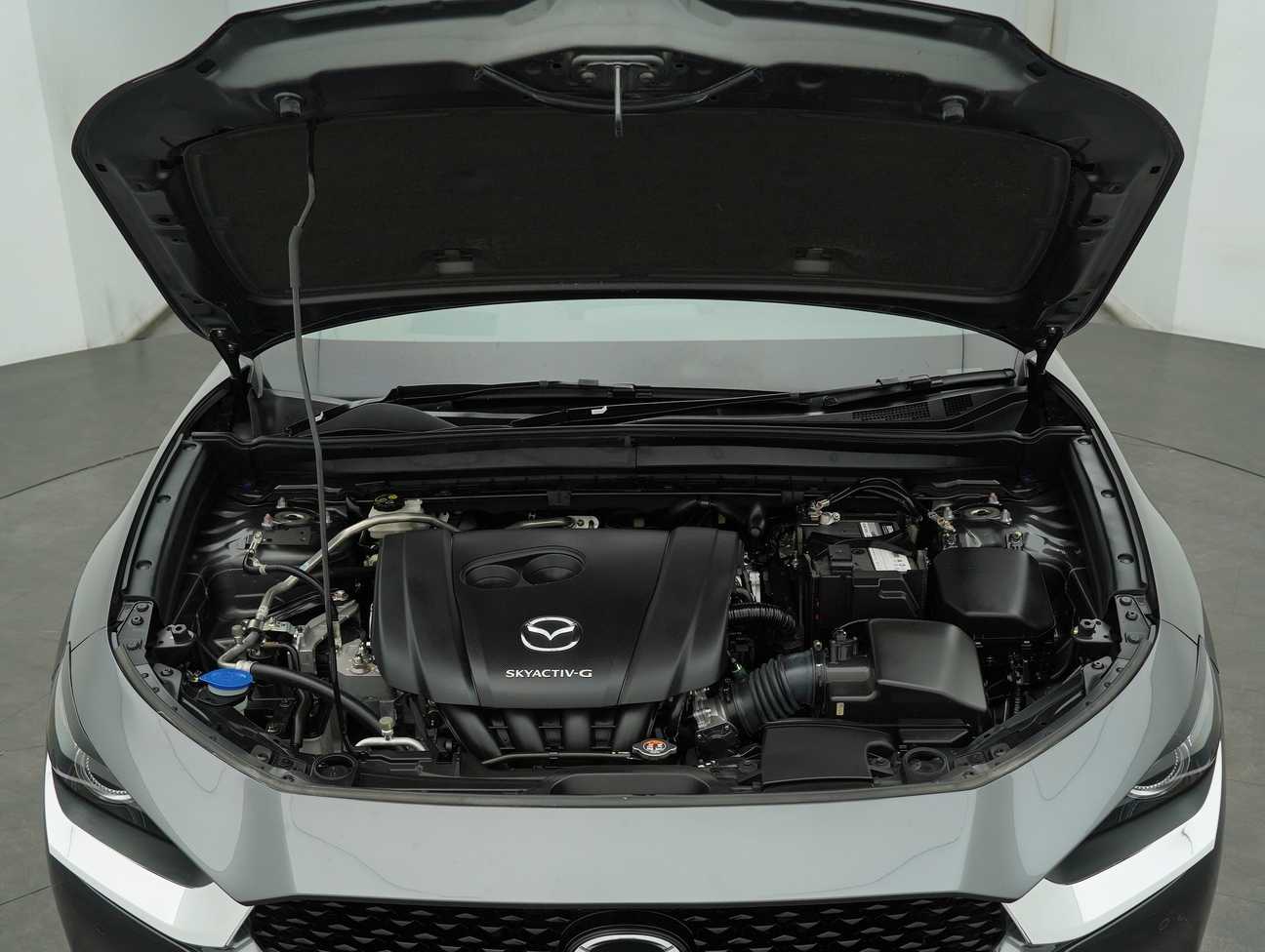terpakai 2023 Mazda CX-30 SKYACTIV-G High Plus (Premium Paint) 2.0