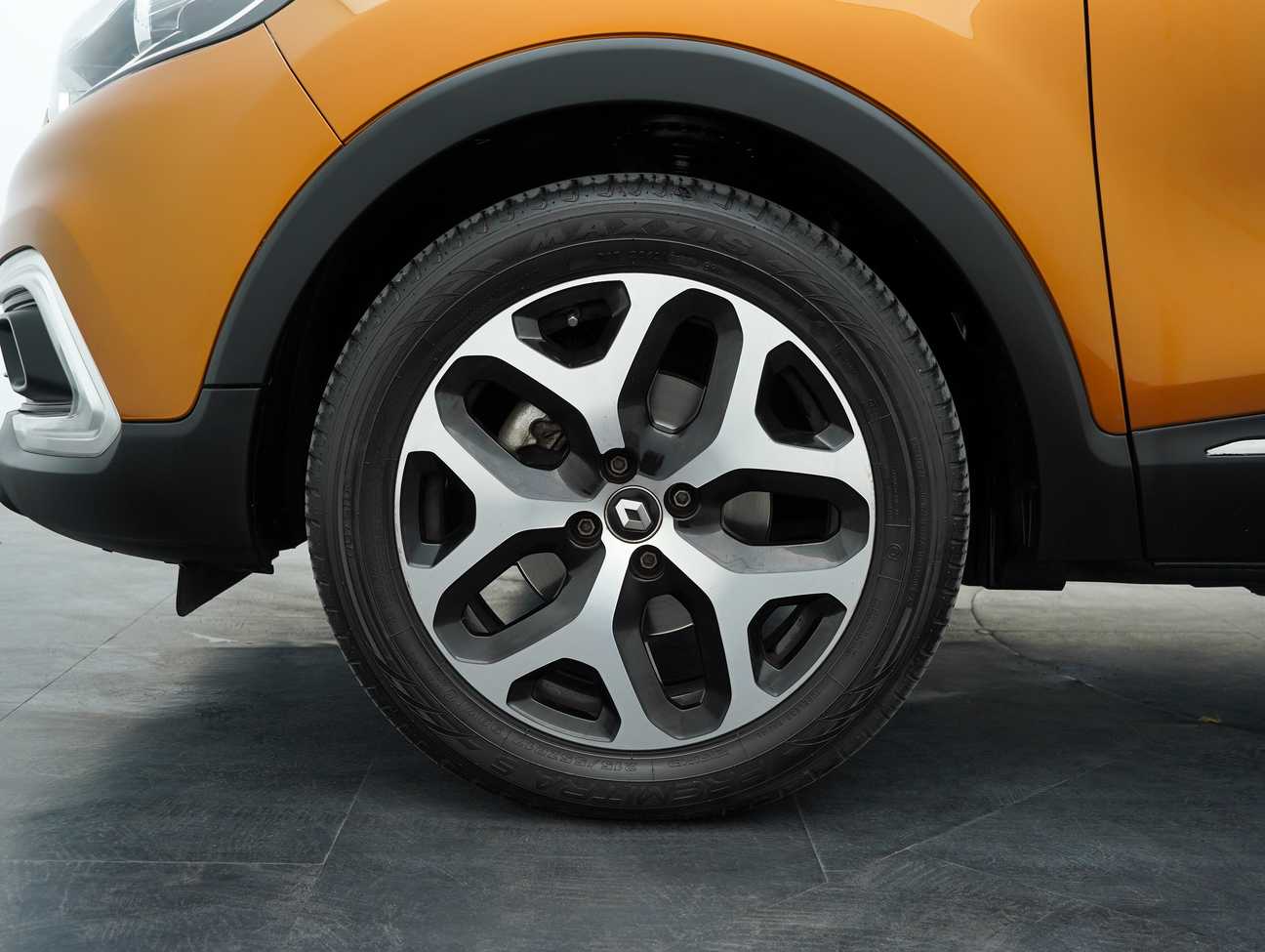 terpakai 2018 Renault Captur  1.2