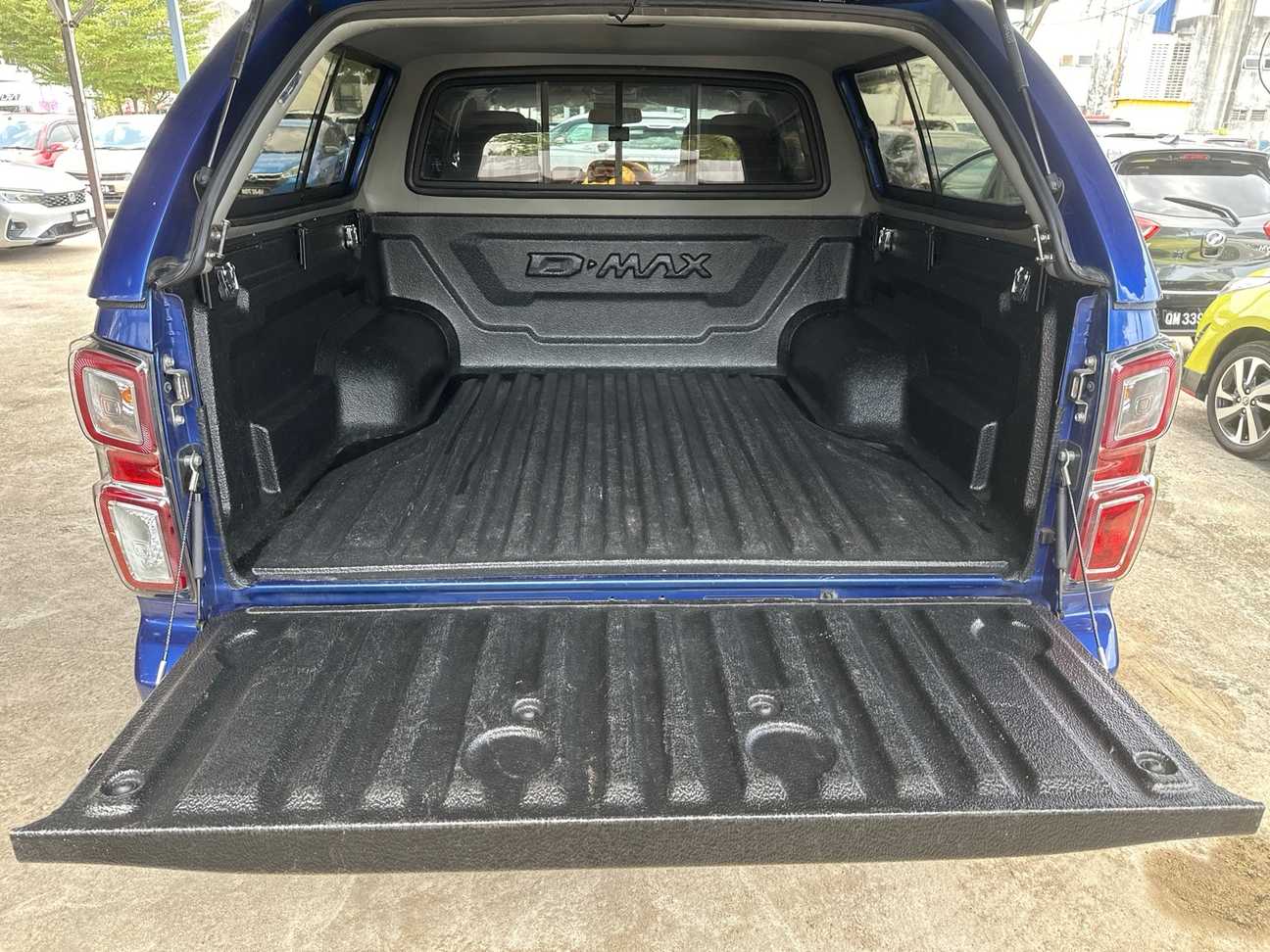 terpakai 2021 Isuzu D-Max Premium Dual Cab 1.9