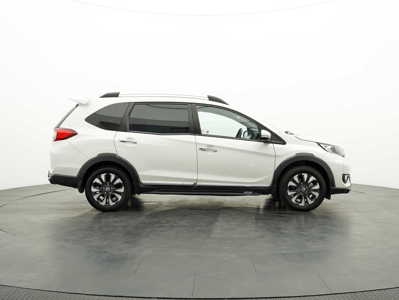 used 2021 Honda BR-V V 1.5