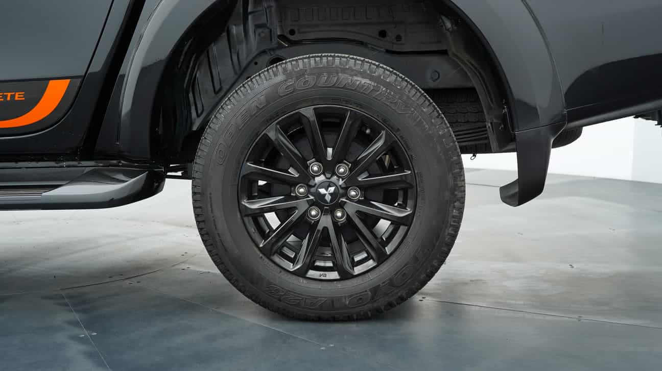 used 2018 Mitsubishi TRITON VGT HS 4WD DC 2.4